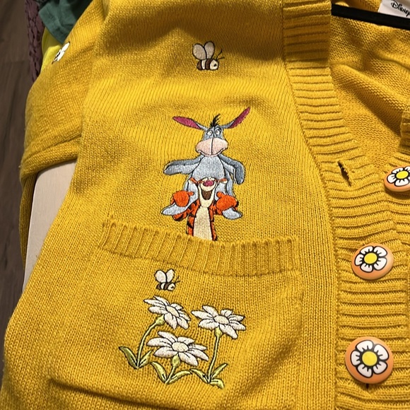 Disney Winnie the Pooh Cardigan. Used - Picture 6 of 9